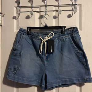 Fashion nova denim shorts